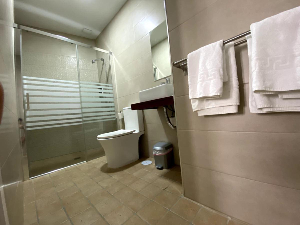 Hostal Mellizo Lebrija Exteriör bild