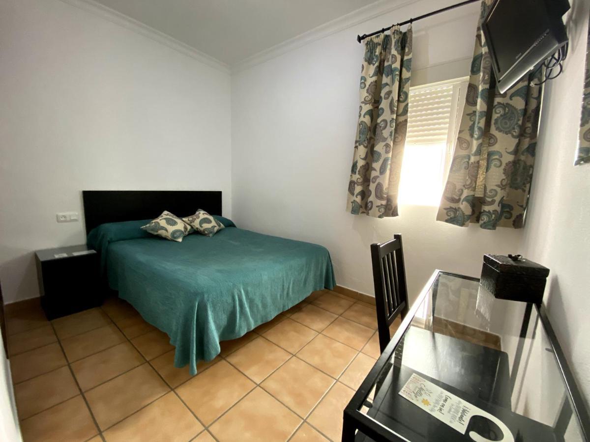 Hostal Mellizo Lebrija Exteriör bild
