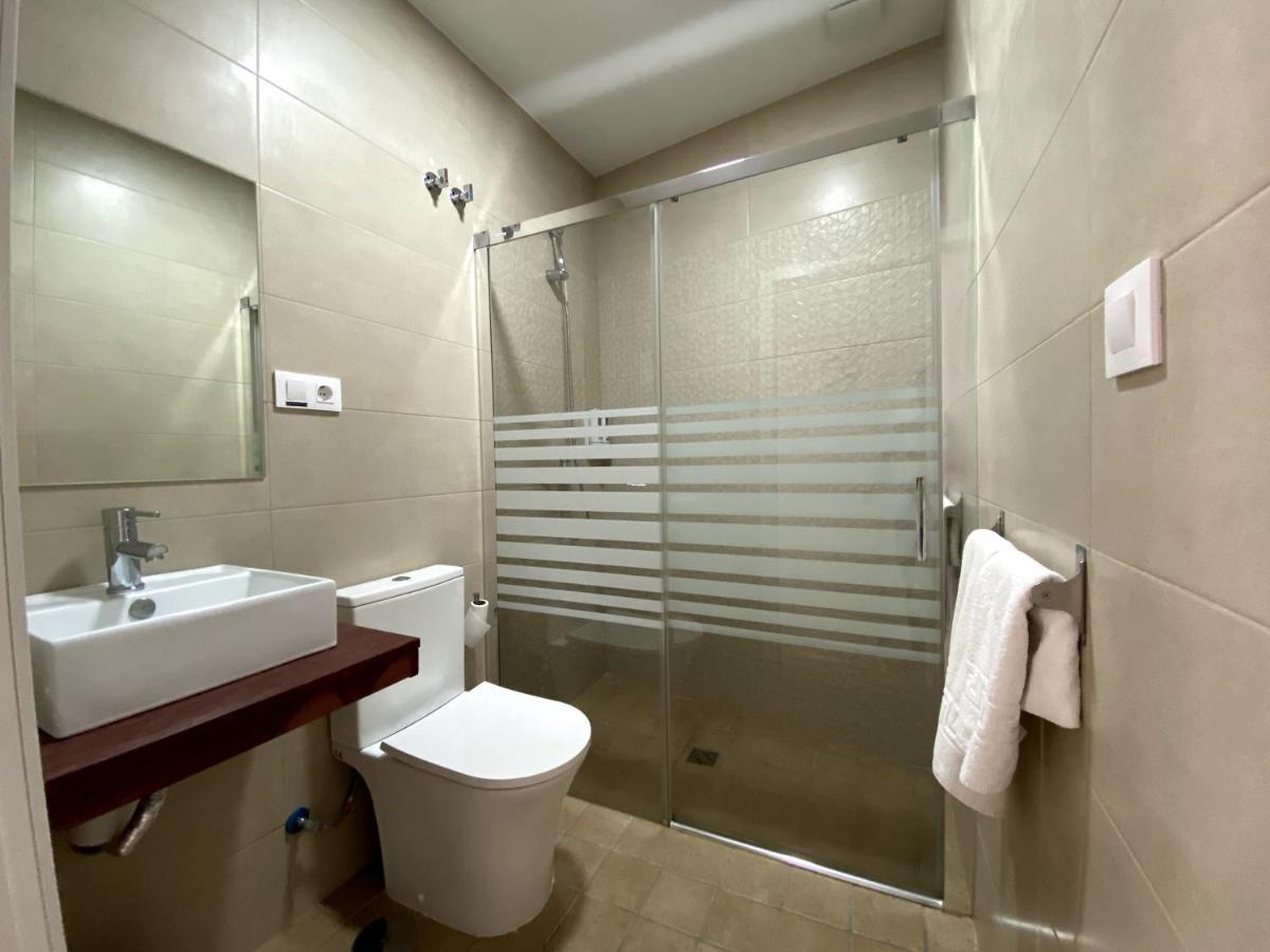 Hostal Mellizo Lebrija Exteriör bild