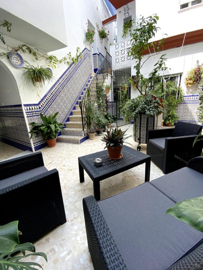 Hostal Mellizo Lebrija Exteriör bild