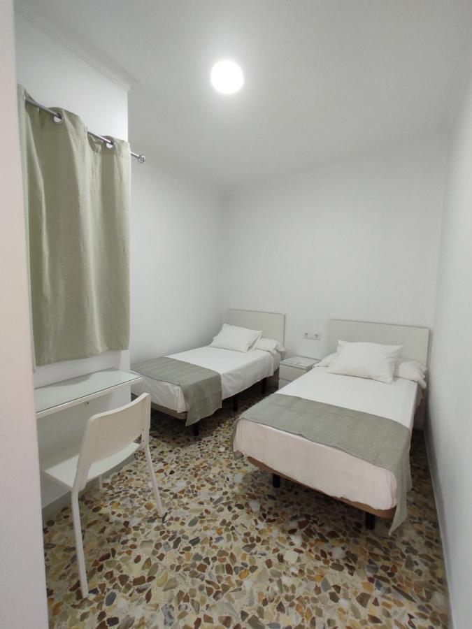 Hostal Mellizo Lebrija Exteriör bild