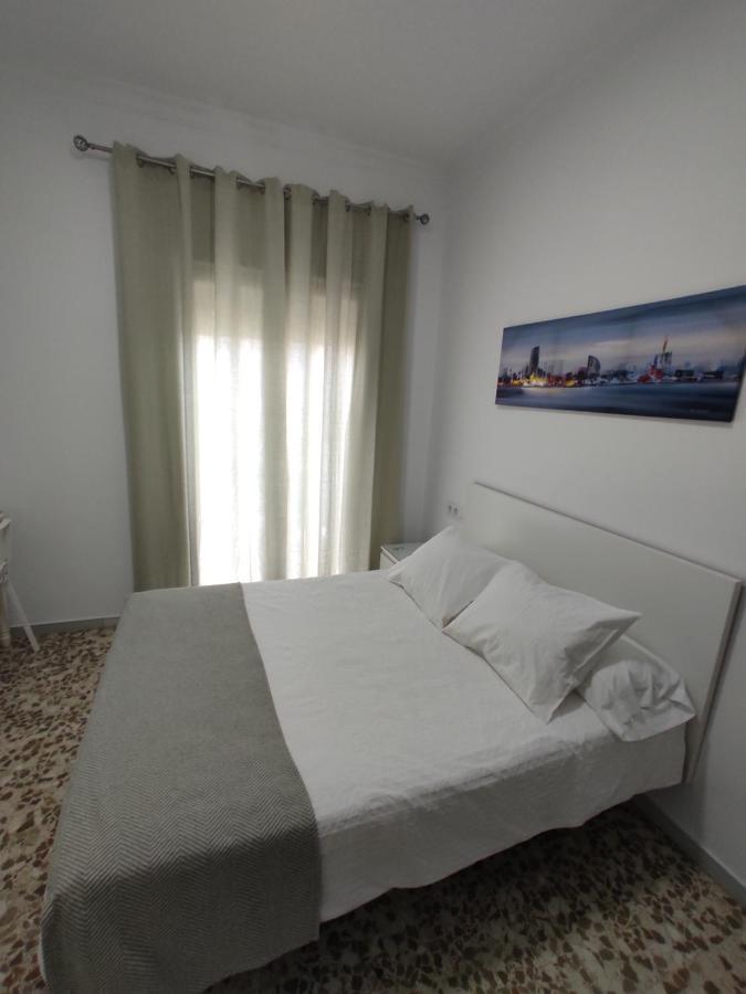 Hostal Mellizo Lebrija Exteriör bild